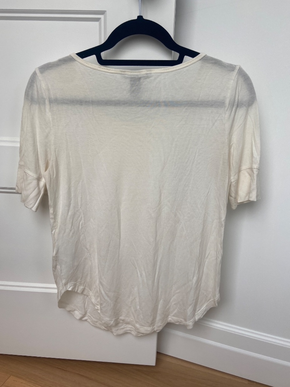 Cream Basic H&M t-shirt - Picture 2 of 3